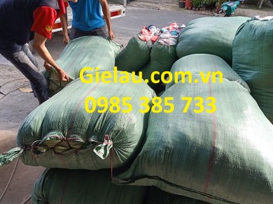 Giẻ Lau Minh Hương đi giao 500 kg vải lau máy cho Công ty Nhựa Duy Tân, Đức Hòa Hạ, Đức Hòa, Long An