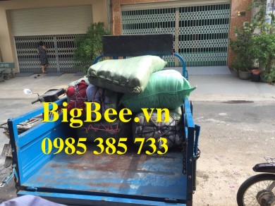 GIẺ LAU MINH HƯƠNG đi giao giẻ lau công máy móc cho khách ở KCN Tân Phú Trung, Củ Chi, Tp.HCM