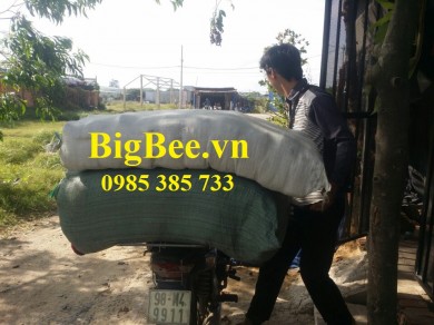 Giẻ Lau Minh Hương đi giao giẻ lau Công nghiệp cho khách ở đường Trần Hưng Đạo, Tp.Sóc Trăng