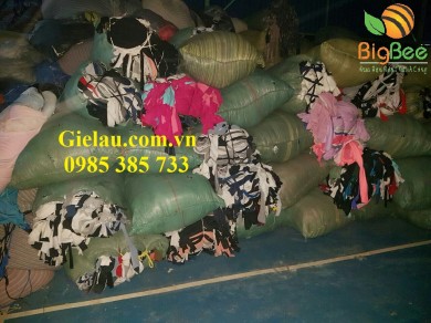 Giẻ Lau Minh Hương giao 4 tấn vải lau công nghiệp cho khách ở Nam Sông Trà Khúc, Phường Trần Phú, Tp Quảng Ngãi